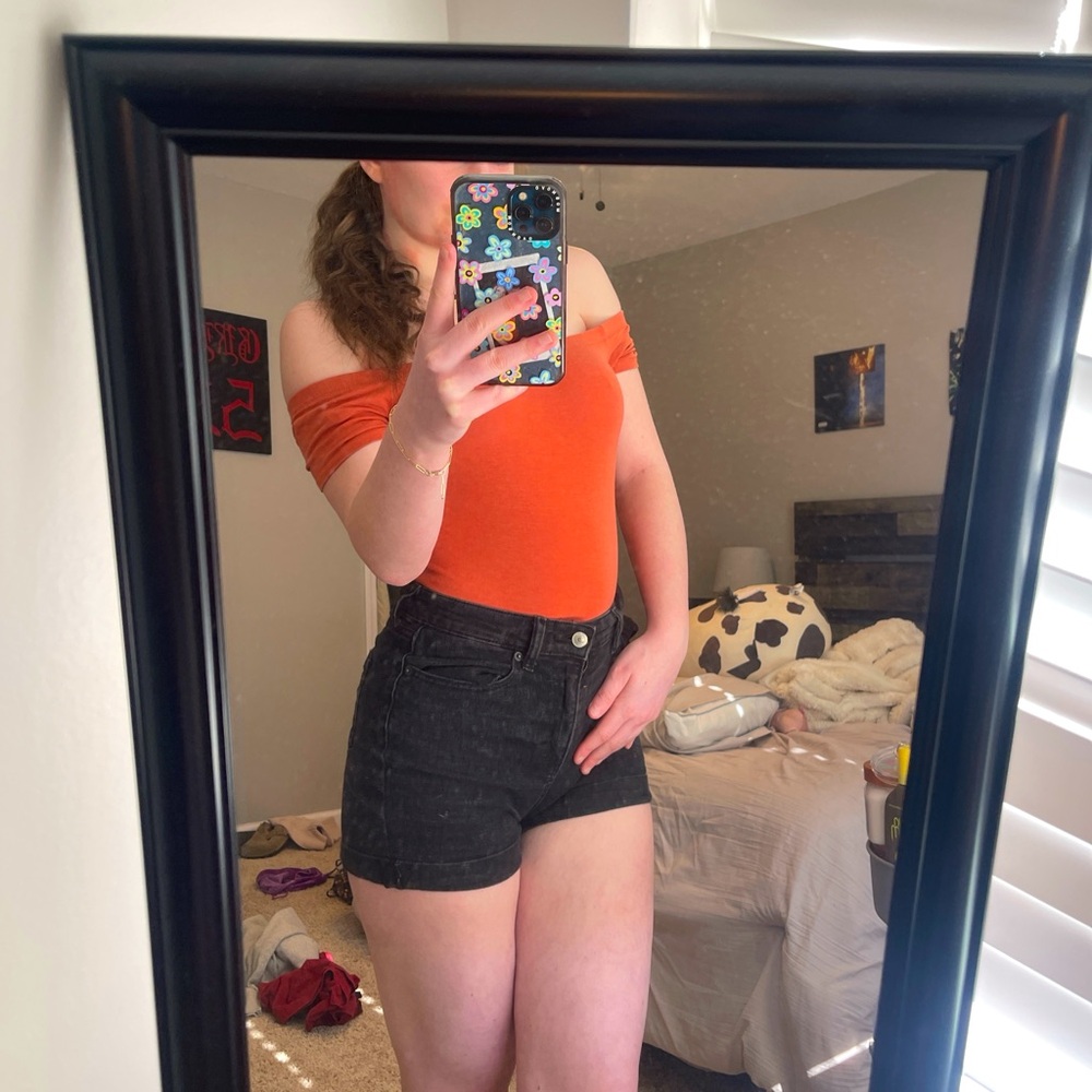 Heart & Hips off shoulder body suit